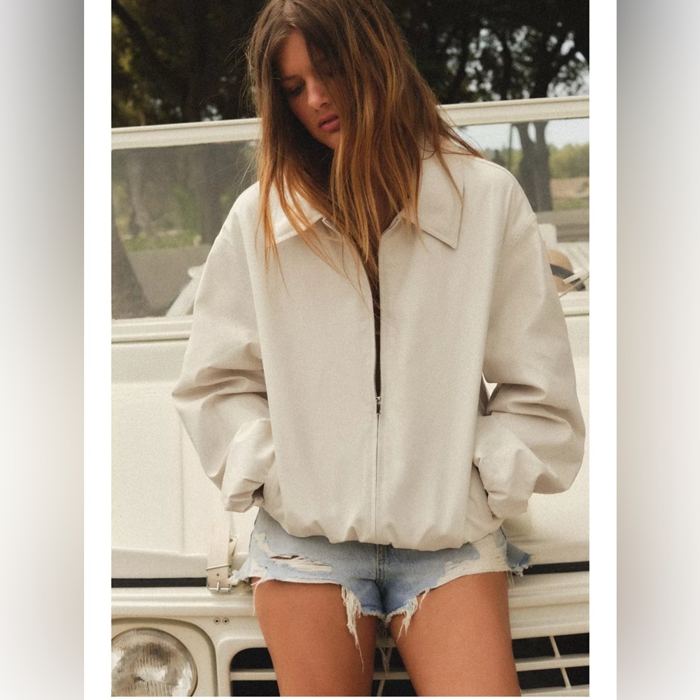 ZARA Bomber Jacket in Pearl Grey